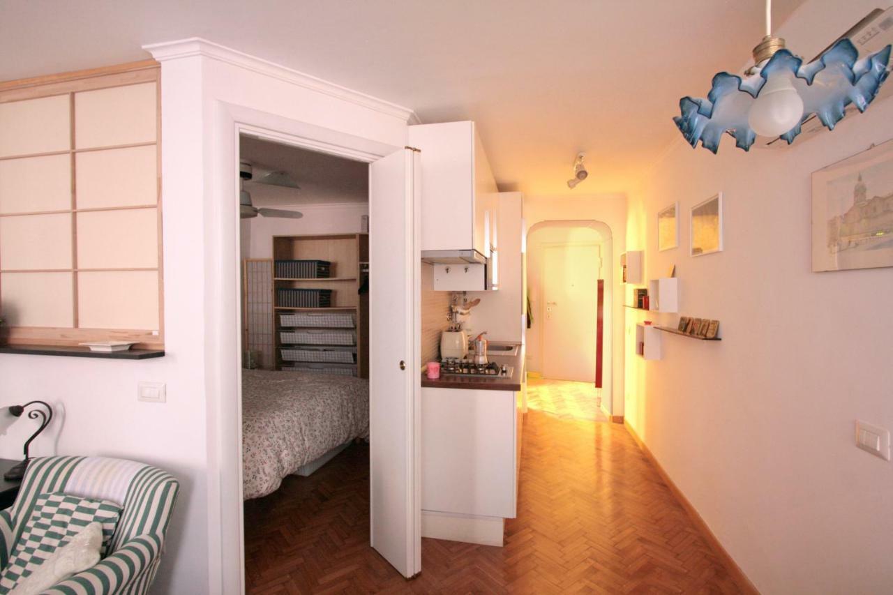 Roma Center Fori Imperiali Raffy'S Charming Suite Exterior photo