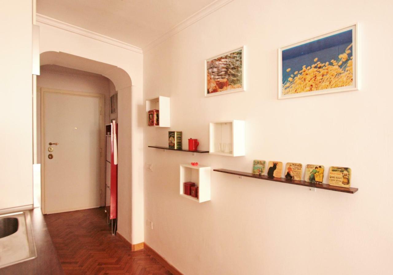 Roma Center Fori Imperiali Raffy'S Charming Suite Exterior photo