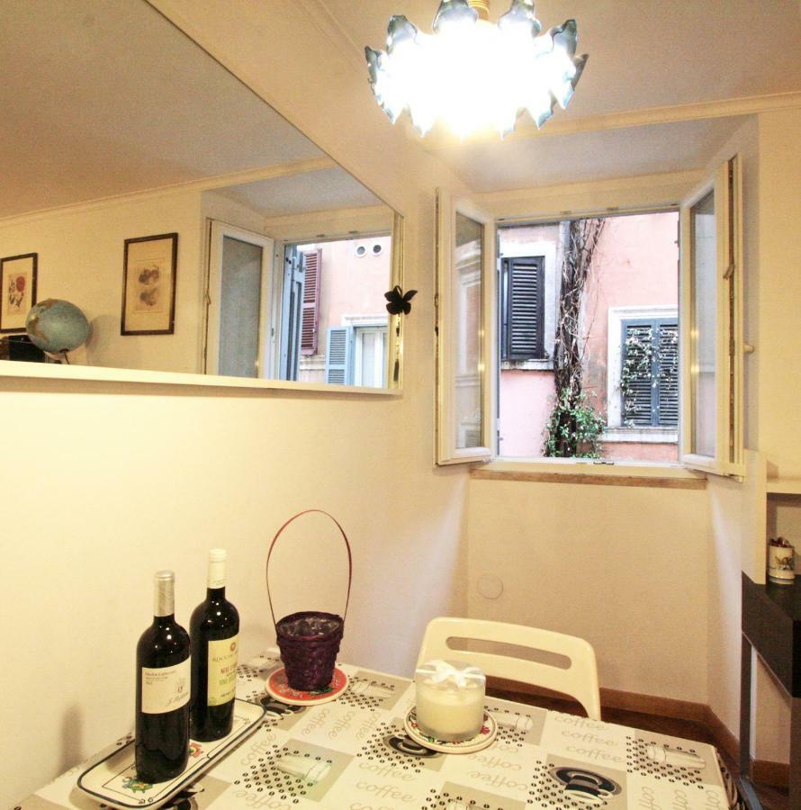 Roma Center Fori Imperiali Raffy'S Charming Suite Exterior photo